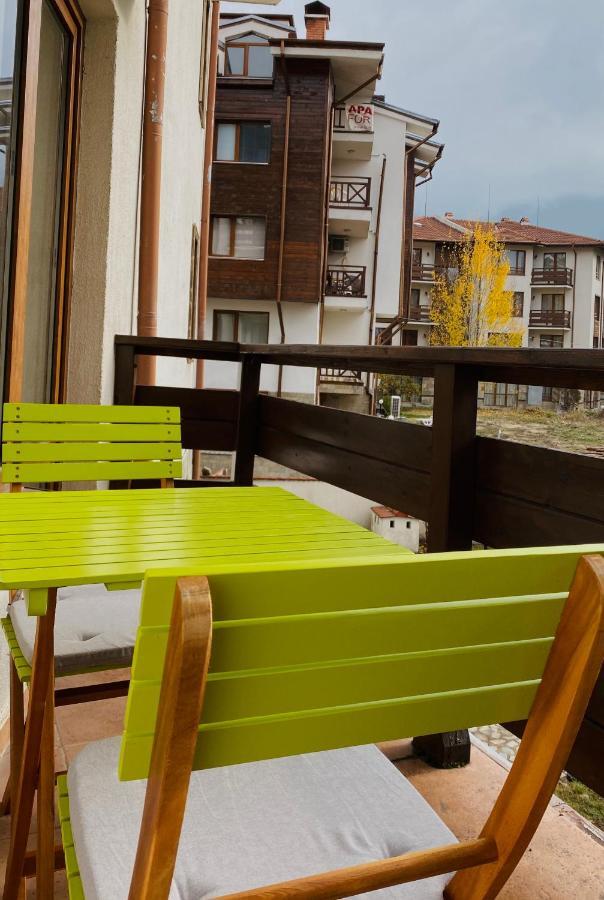 Charming Ski Apartments Near Gondola & Bar Street, Cedar Lodge 1 Complex Bansko Exterior photo