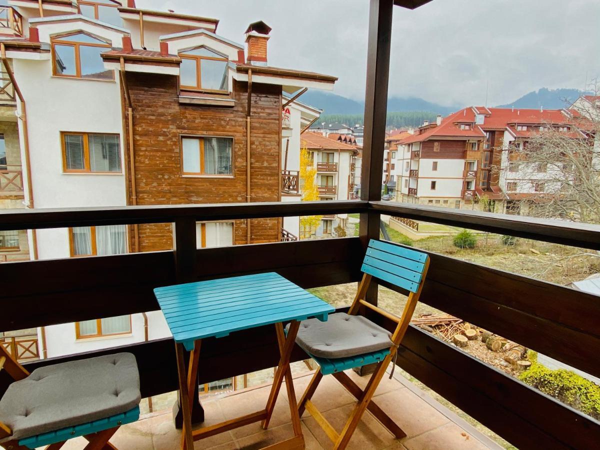 Charming Ski Apartments Near Gondola & Bar Street, Cedar Lodge 1 Complex Bansko Exterior photo